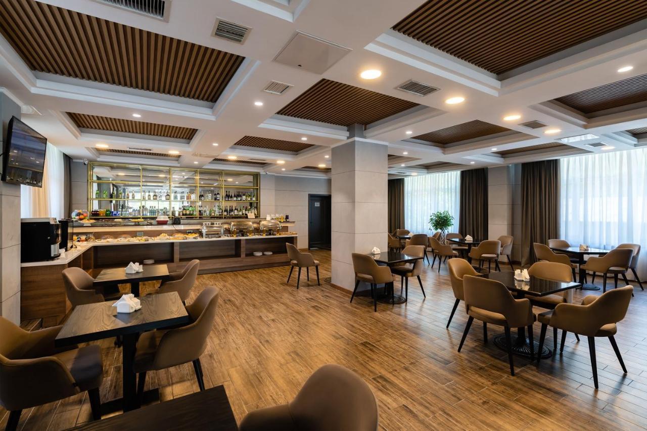 Renion Residence Hotel Almaty Exterior foto
