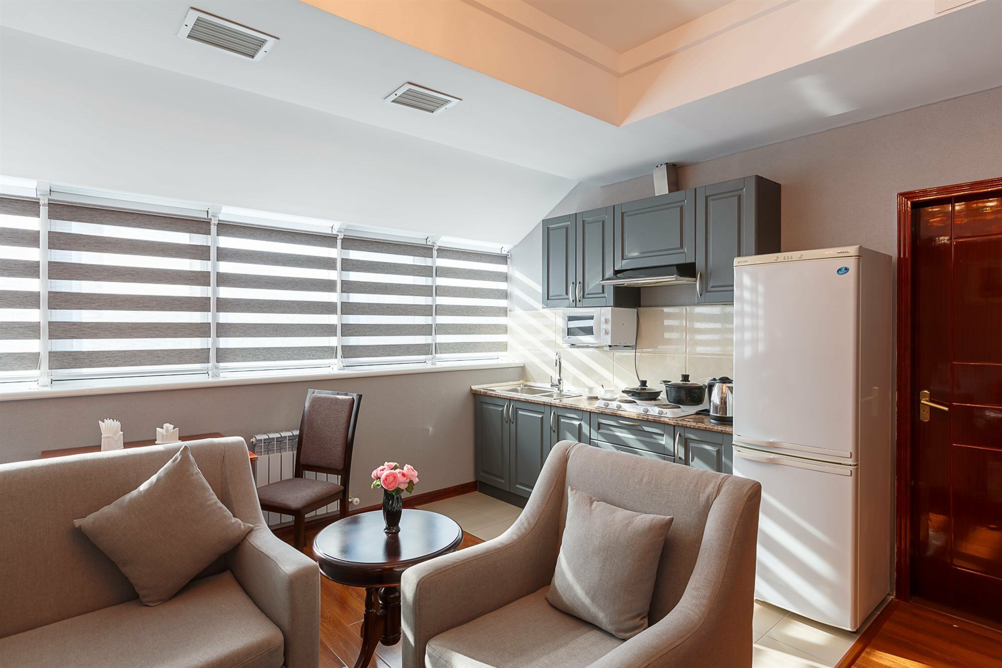 Renion Residence Hotel Almaty Exterior foto